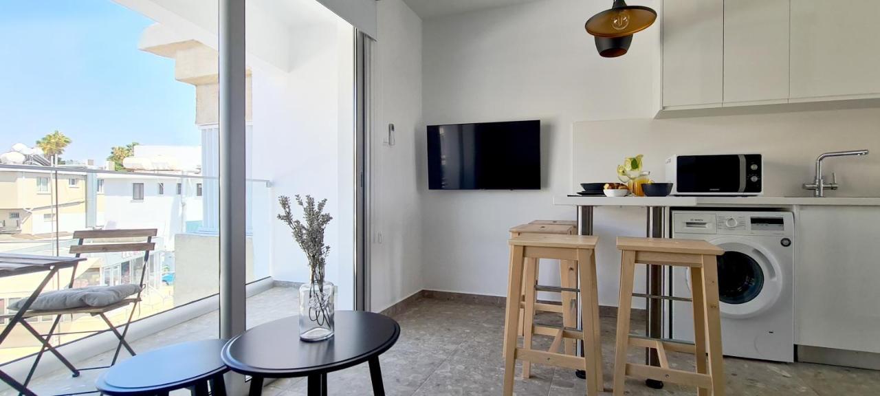 Phaedrus Living Seaside Luxury Flat Athina 113 Apartment Paphos Exterior photo